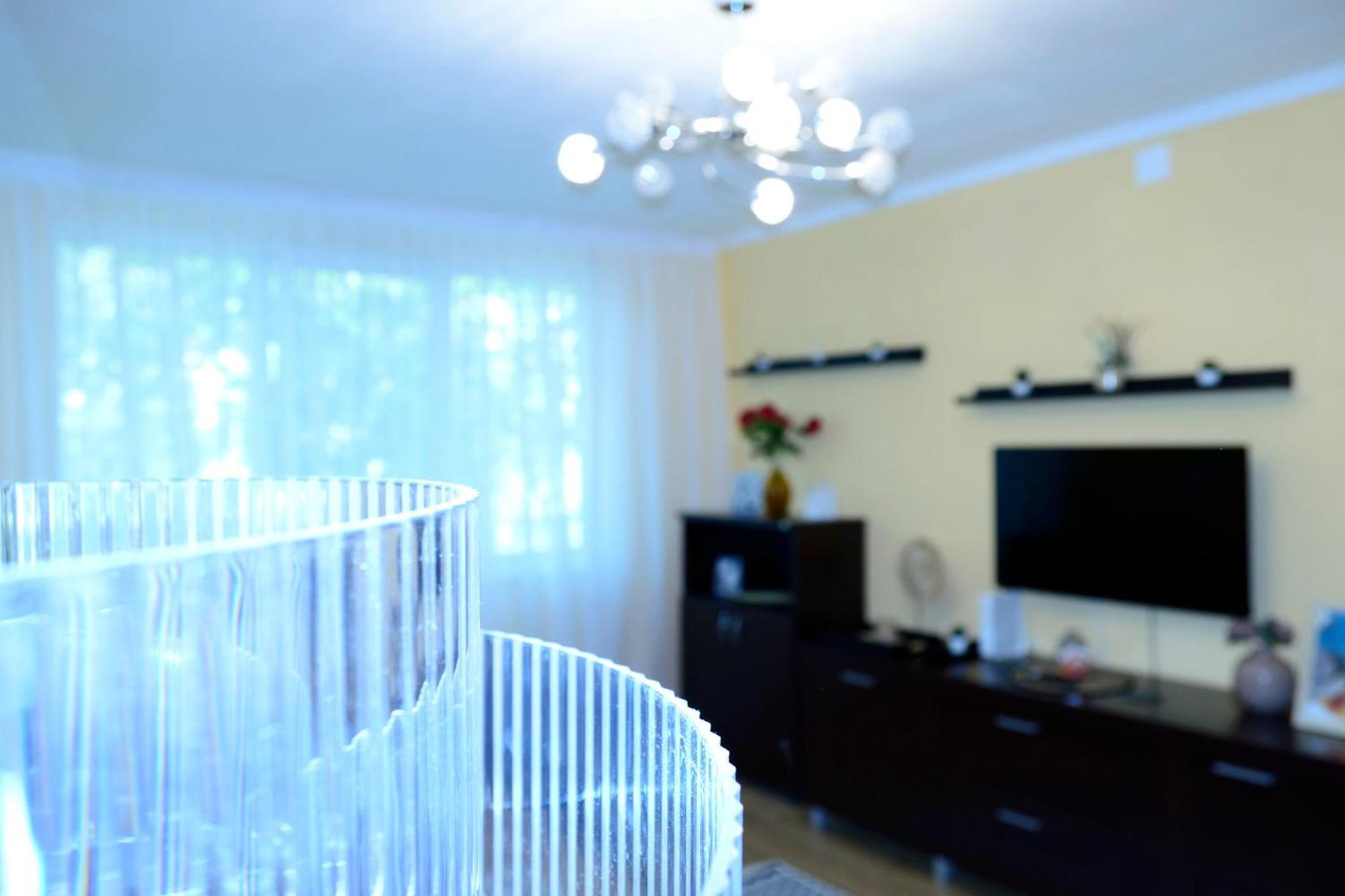 Cozy 2 Rooms Apartment Drumul Taberei Bucharest Luaran gambar